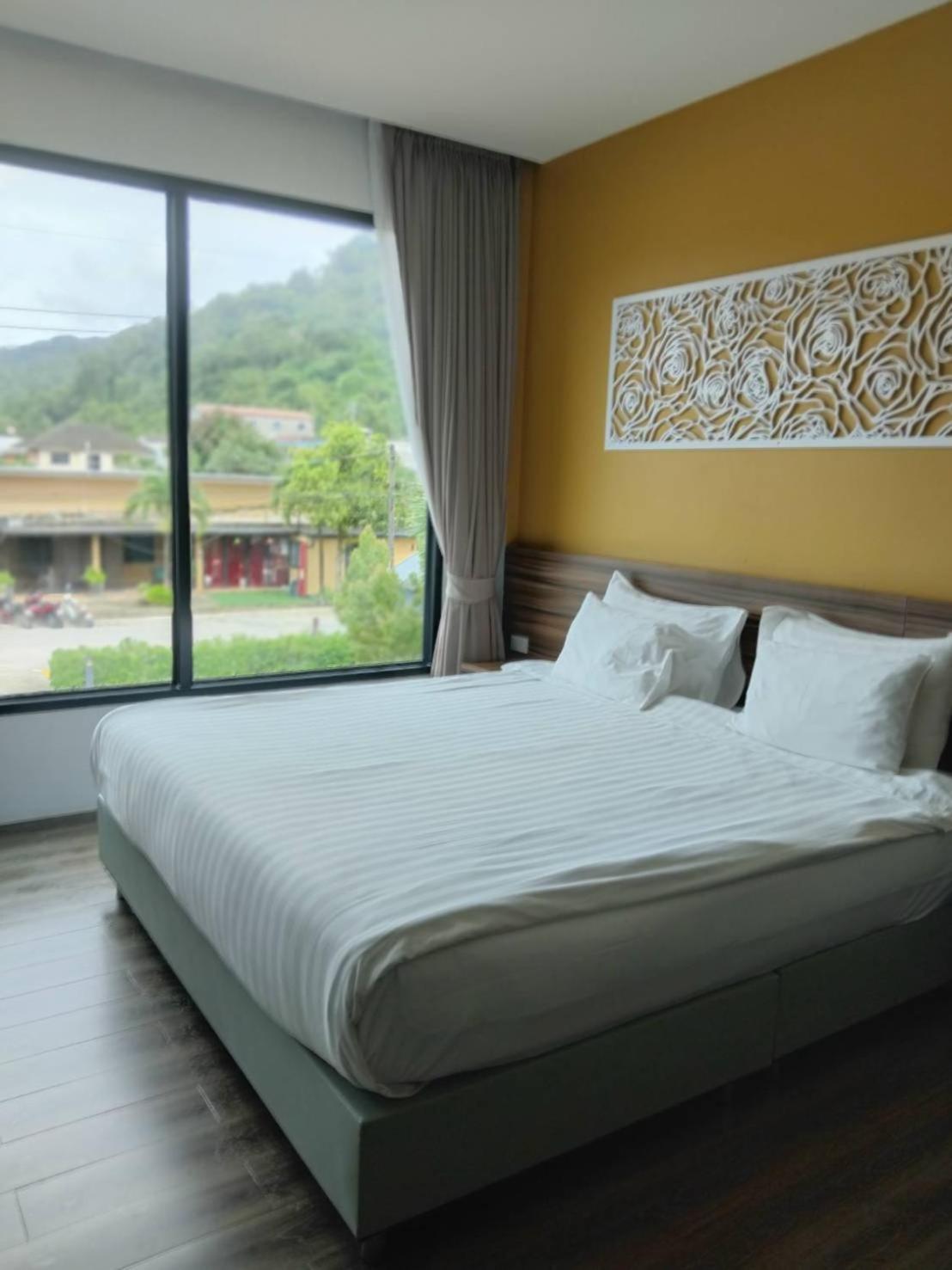 Tobedzz Hotel Ranong Extérieur photo